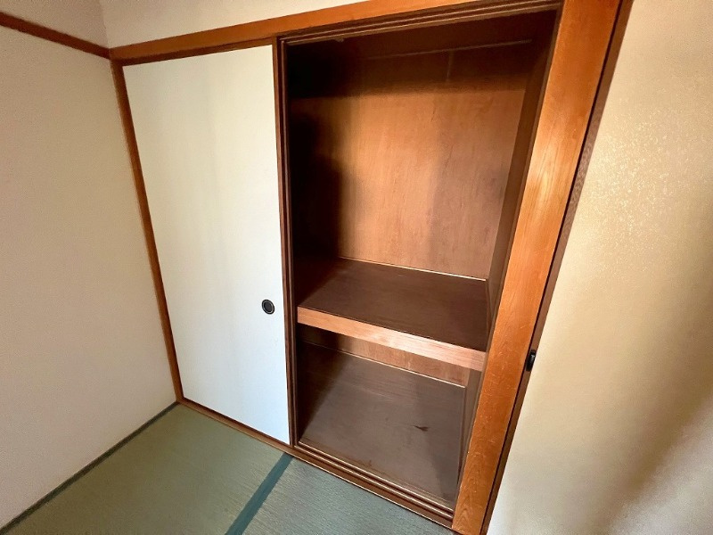 サンメゾン忍海の収納