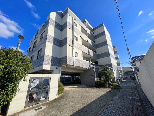 サンメゾン忍海