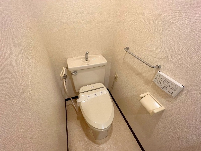 サンメゾン忍海のトイレ