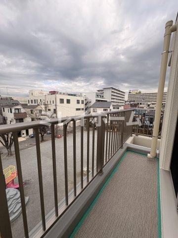 羽田六間堀レジデンスのバルコニー