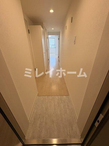 羽田六間堀レジデンスの玄関