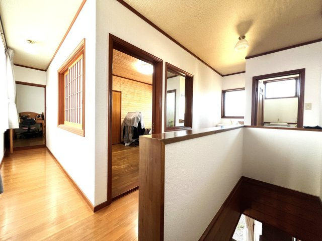 境港市渡町　中古住宅のその他|２階廊下