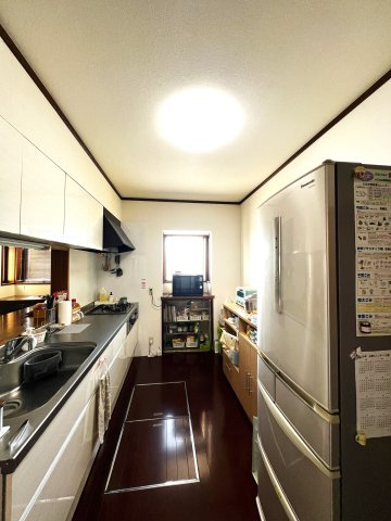 境港市渡町　中古住宅のキッチン