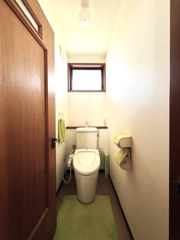 境港市渡町　中古住宅のトイレ