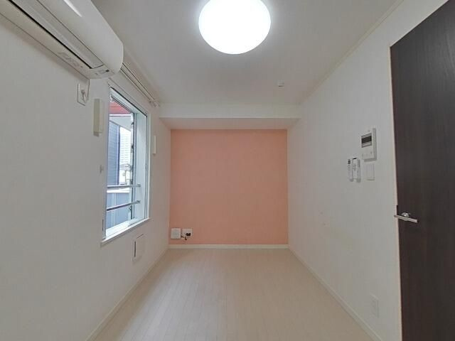 Ａｍｉｔｉｅ　Ｏｊｉｋａｍｉｙａ