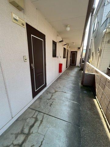 アールマンションのロビー