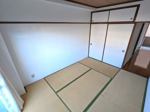 アールマンションの内装