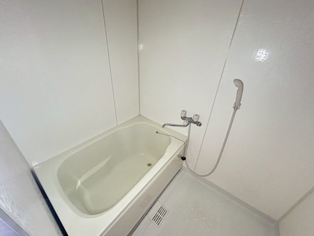 アールマンションの浴室