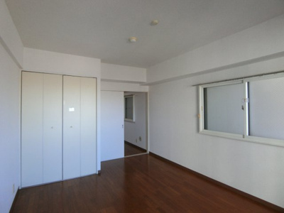 【居間・リビング】 | 平間ロイヤルマンション