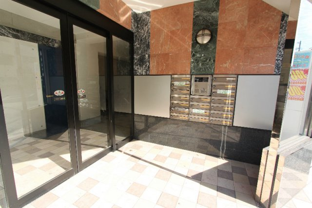 ビルドケアⅣのエントランス