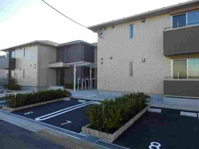 【外観】 | ラシーネ越後山弐番館