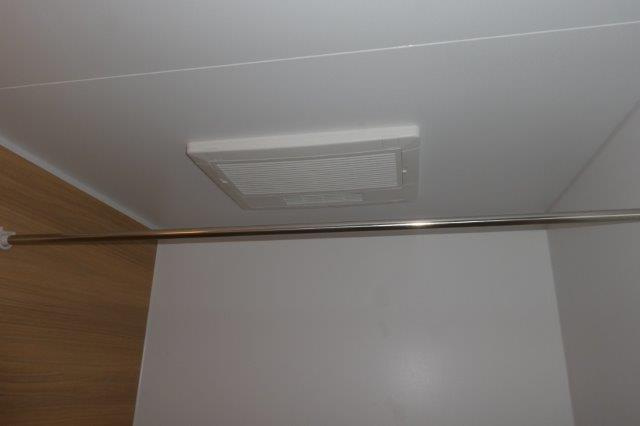 グリーンコテージの浴室|浴室乾燥機