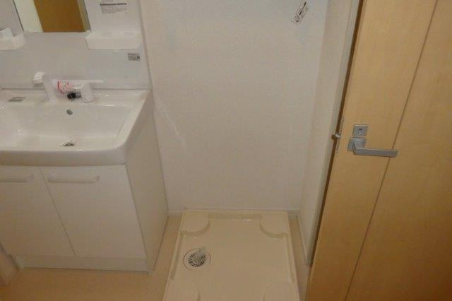 グリーンコテージのその他|洗濯機置き場