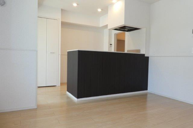 グリーンコテージの居間・リビング|ダイニング