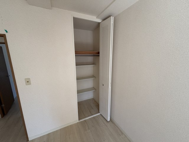 ボヌール河本のエントランス