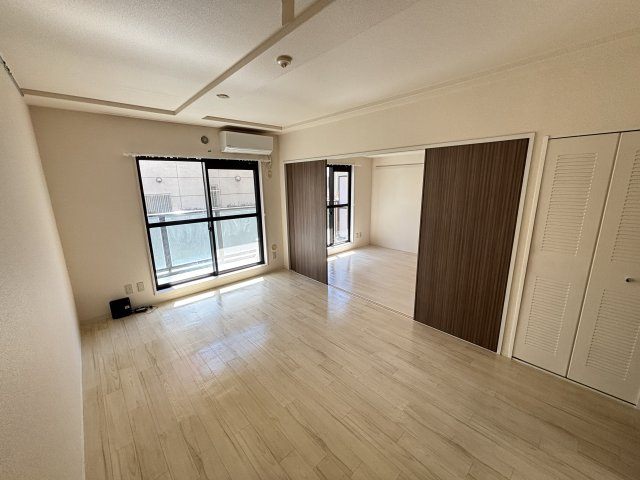 ボヌール河本の浴室