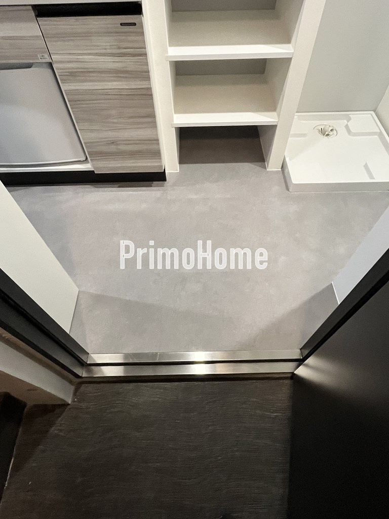 グローバルレジデンスの玄関