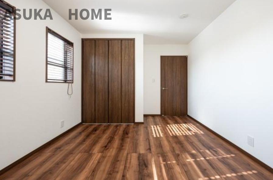 瀬谷区阿久和西４丁目の洋室|5.5帖の洋室になります。