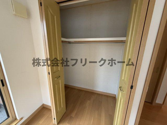 小金井市中町２丁目の一戸建ての収納