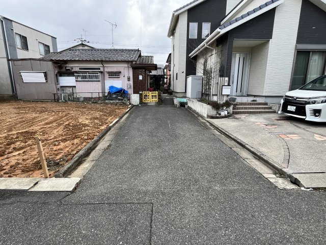 【前面道路含む現地写真】 | 新宮町夜臼3丁目売地