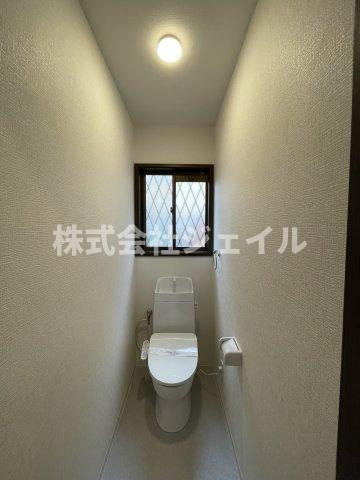 「中古戸建　三田市つつじが丘北４丁目」のトイレ