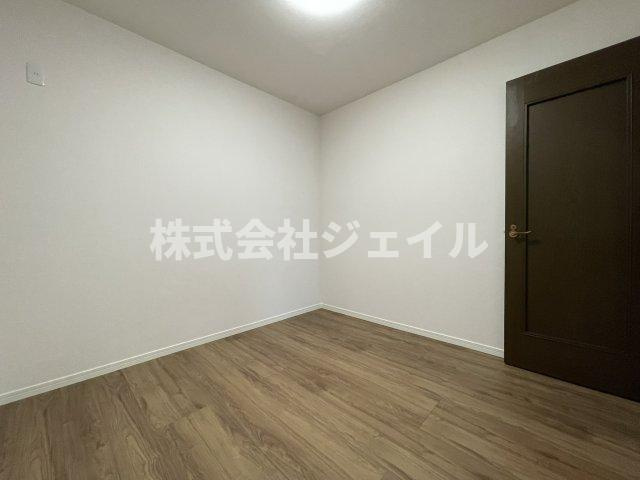 「中古戸建　三田市つつじが丘北４丁目」の洋室