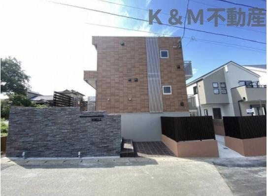 ＶＩＥＬＬのエントランス|落ち着いたエントランスです