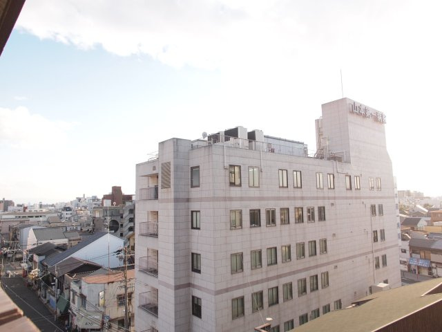 ライジングコート岸里玉出駅前の展望