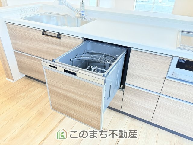 ブルーミングガーデン宇都宮市五代2丁目のキッチン|食洗器備え付けておりますので、洗い物も便利です。