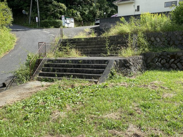 下田市　笹峯台の前面道路含む現地写真