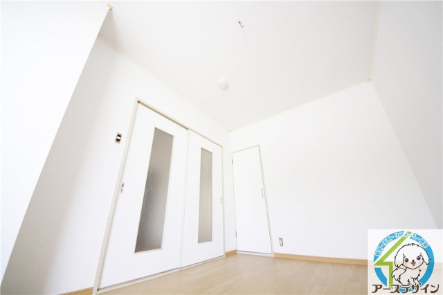 パールハイツ西の洋室