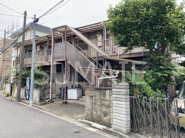 シティハイムコーポ島村の外観|閑静な住宅街にあるアパートです。