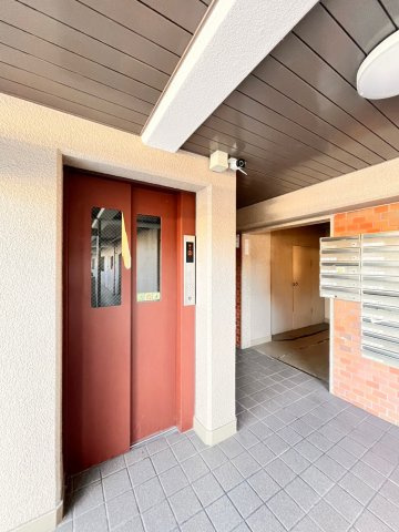 サングレイス西明石のエントランス