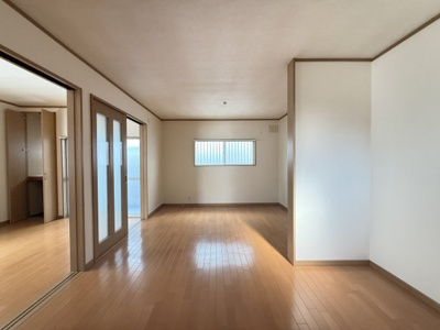 【洋室】 | ガーデンテラス・シバ