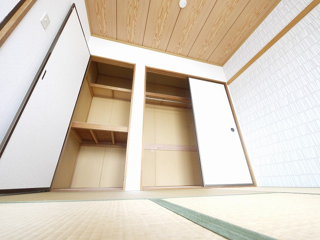 ヴァン・ヴェールⅠパートⅡの収納|大きなスペースがあり、収納には困りません