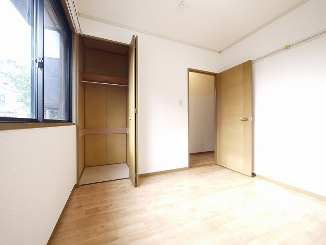 ヴァン・ヴェールⅠパートⅡの洋室|広々とした洋室です