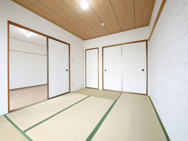 ヴァン・ヴェールⅠパートⅡの和室|和室ならではの温かな和の空間で寛ぎの時間を過ごせます