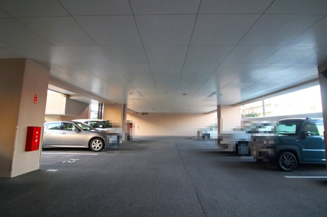 ■□グランドール米子旗ヶ崎□■の駐車場|駐車場スペース。