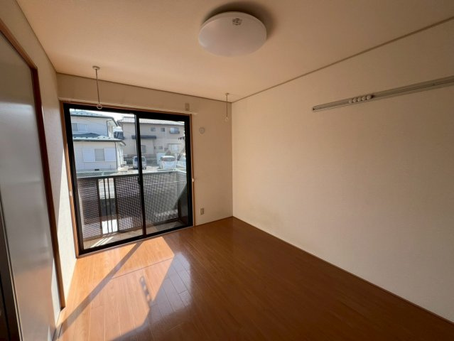 ニューキャピタルⅥの居間・リビング