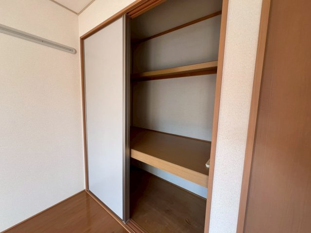 ニューキャピタルⅥの収納