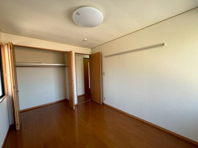 ニューキャピタルⅥの居間・リビング