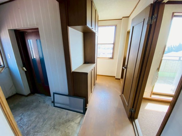 八街ほ　店舗付き住宅の玄関