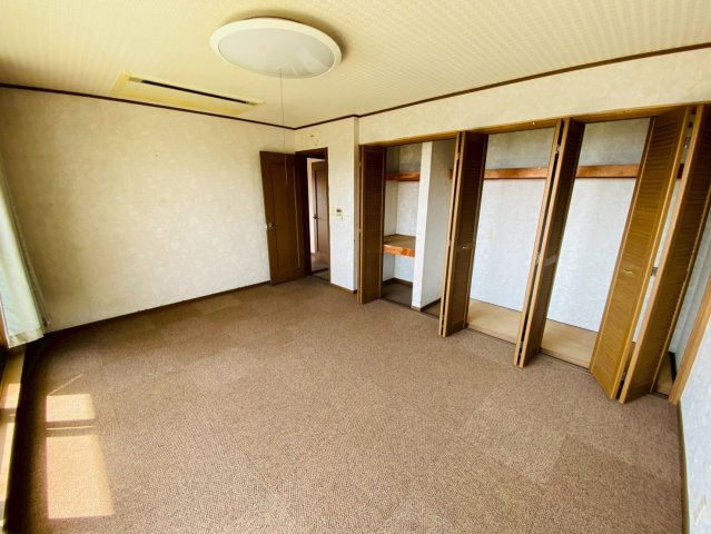 八街ほ　店舗付き住宅の洋室