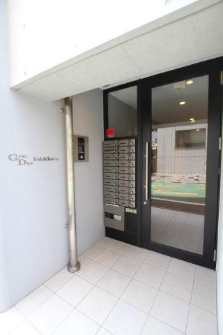 【エントランス】