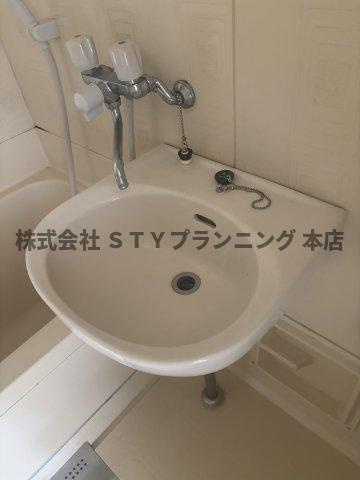 仲介手数料0円！エスカーラ植田の洗面所