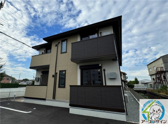 カレントの外観|外観は落ち着いています