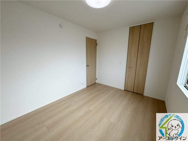 カレントの寝室|落ち着いて過ごせるお部屋なので、寝室にいかがでしょうか