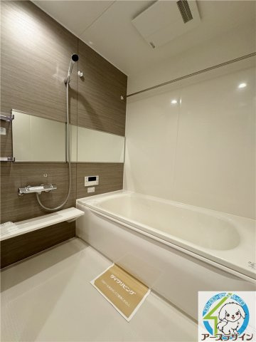 カレントの浴室|落ち着いた空間のお風呂です