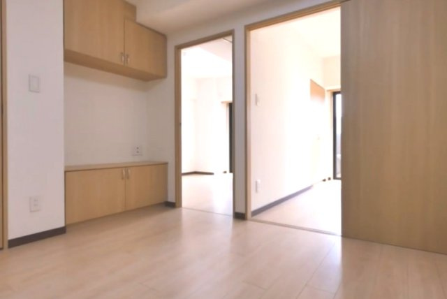 ルーブル神宮前の居間・リビング