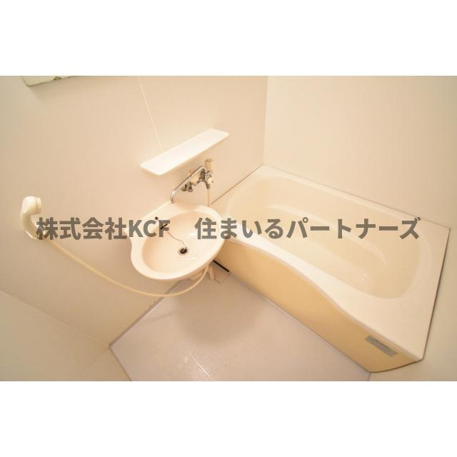 アザレアハイツ和泉野の浴室|お風呂で日々の疲れを落としましょう